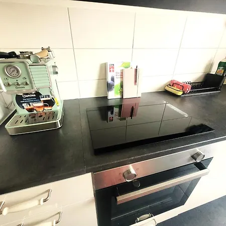 Get-your-flat - Traumhaft Niedliche Fewo149, 2 Zr Kue Bad, Haustier Nur Auf Anfrage, Ruhig & Stadtnah Eg - Apartment Bochum