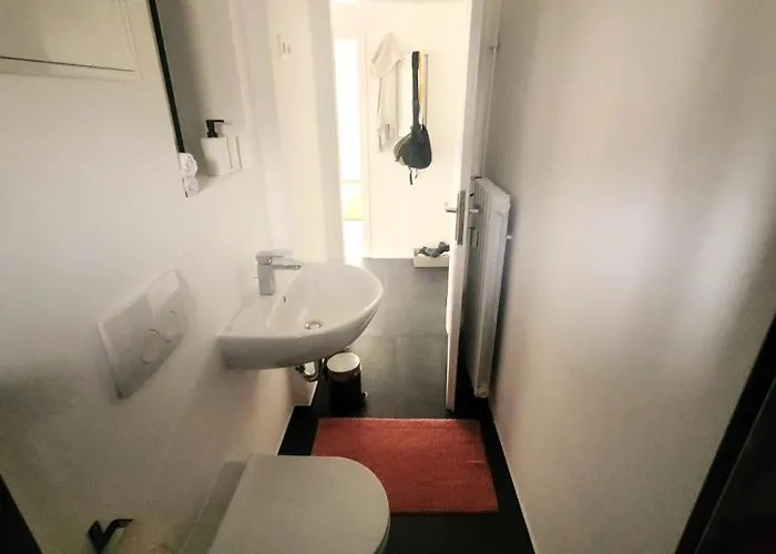 Get-your-flat - Traumhaft Niedliche Fewo149, 2 Zr Kue Bad, Haustier Nur Auf Anfrage, Ruhig & Stadtnah Eg - Bochum